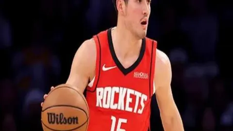 亚冬会医疗团队：滑雪赛场守护者，央视体育聚焦冰雪之盟